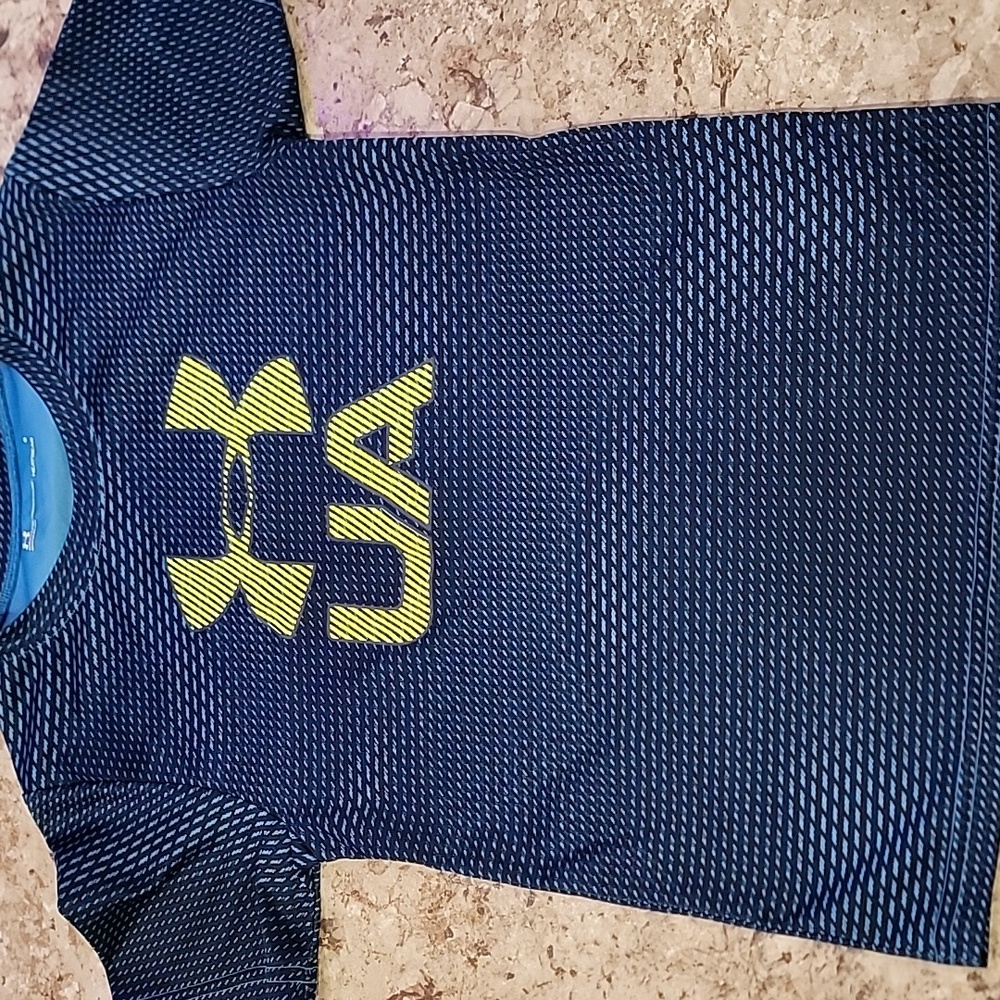 Under Armour Navy and Neon Yellow Graphic Tee
